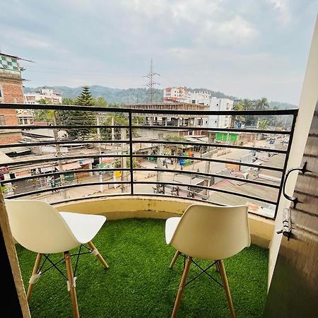 Отель Hk Residency Гувахати Экстерьер фото